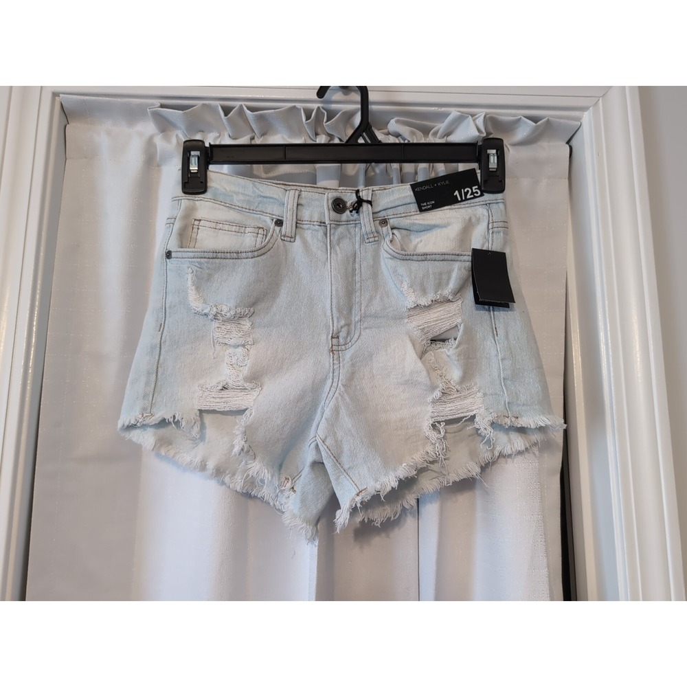 NWT Kendall + Kyle The Icon Short ‎ Size 1/25